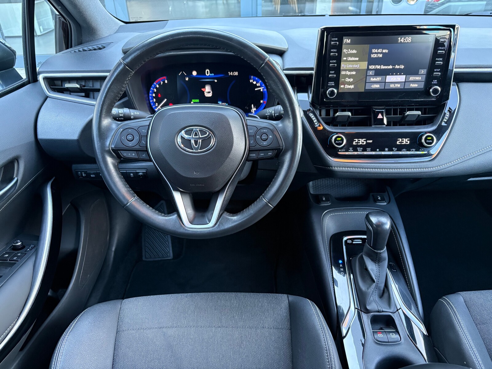 Toyota Corolla - zdjęcie 10
