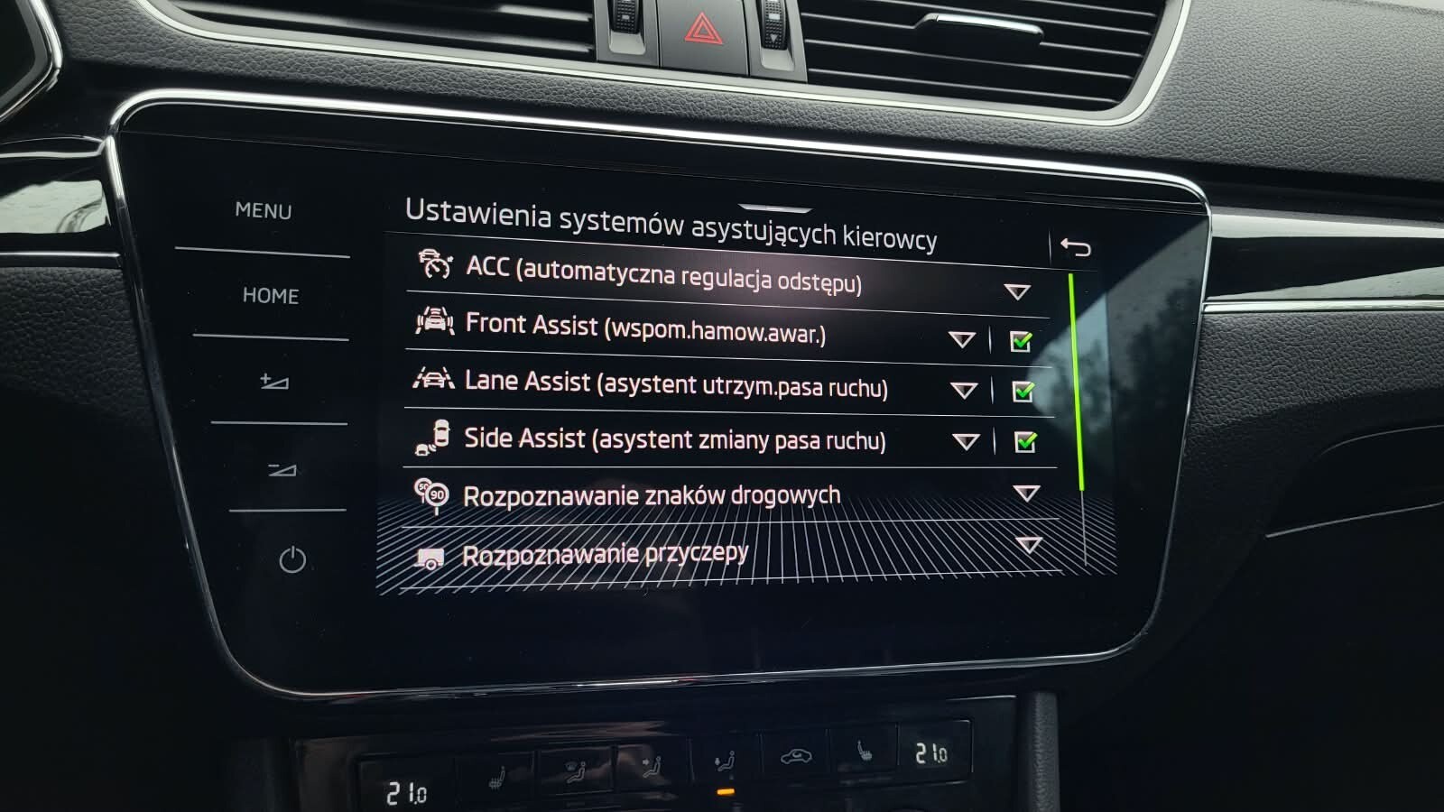 Škoda Superb - zdjęcie 31