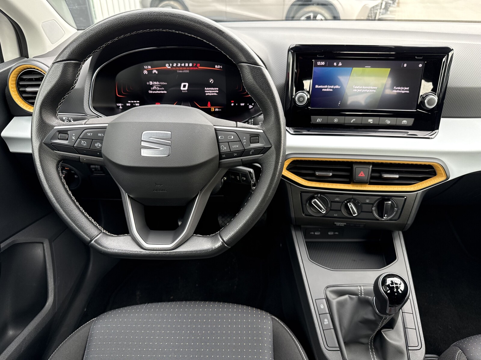 Seat Ibiza - zdjęcie 13