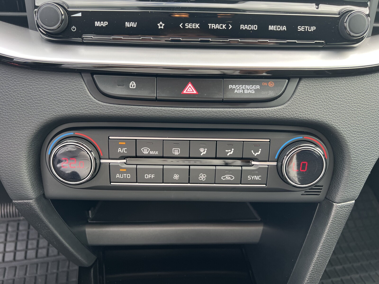 Kia XCeed - zdjęcie 17
