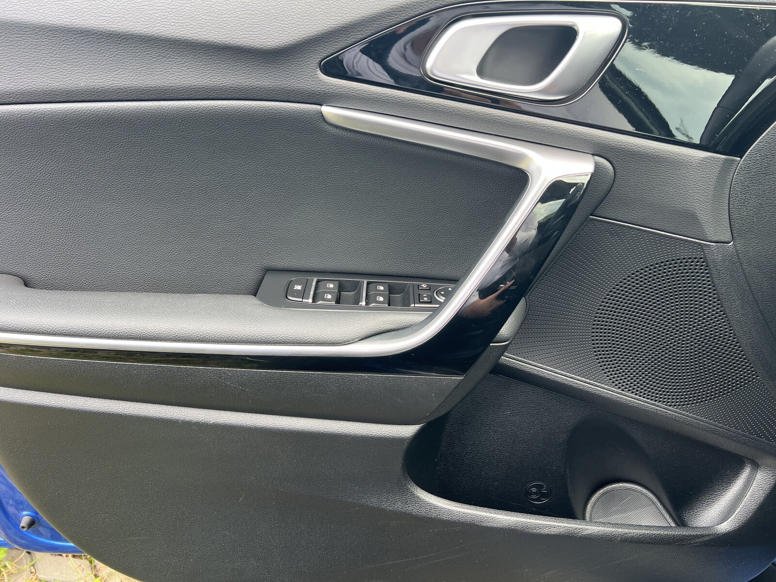 Kia XCeed - zdjęcie 19