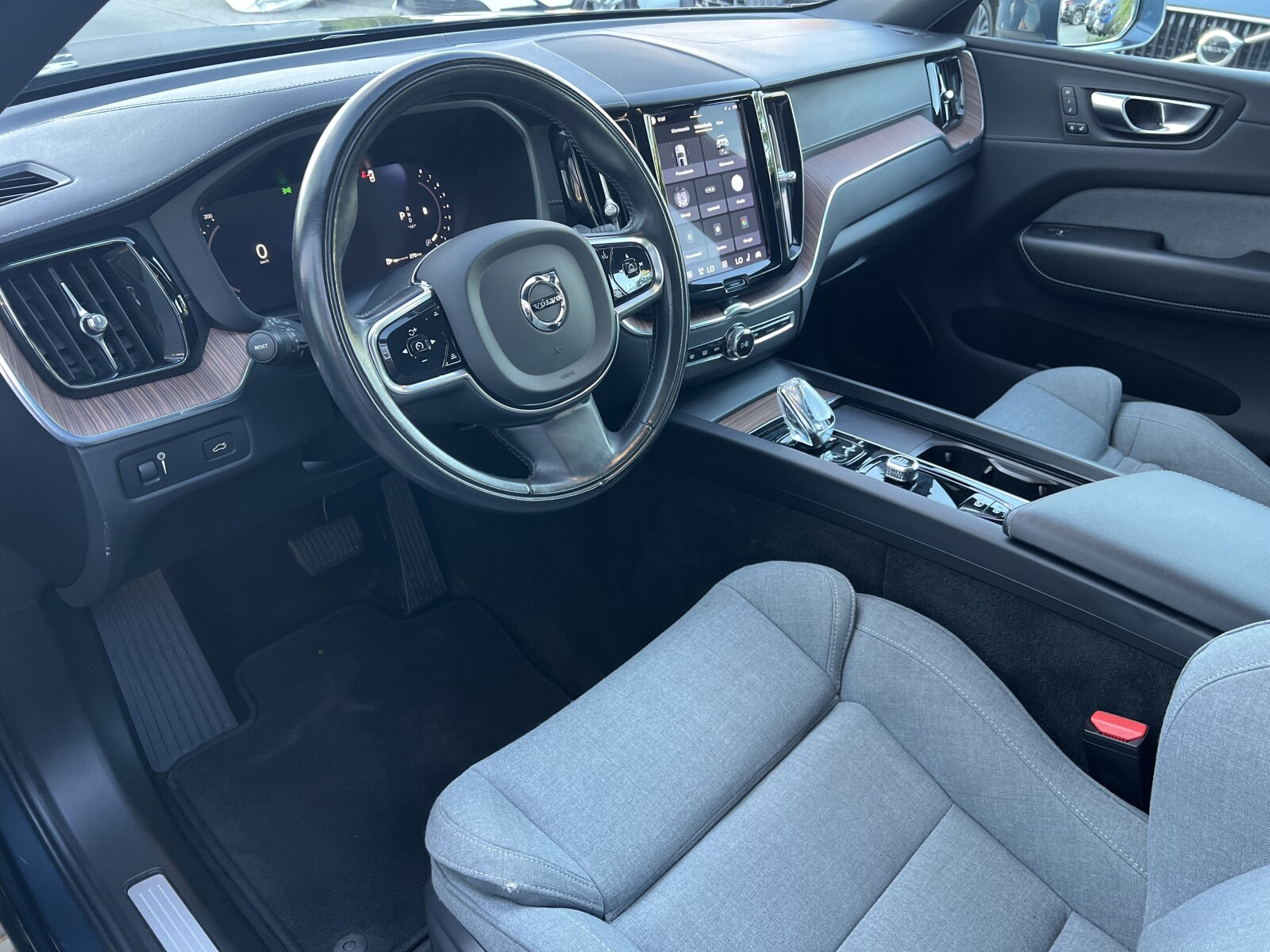 Volvo XC 60 - zdjęcie 25