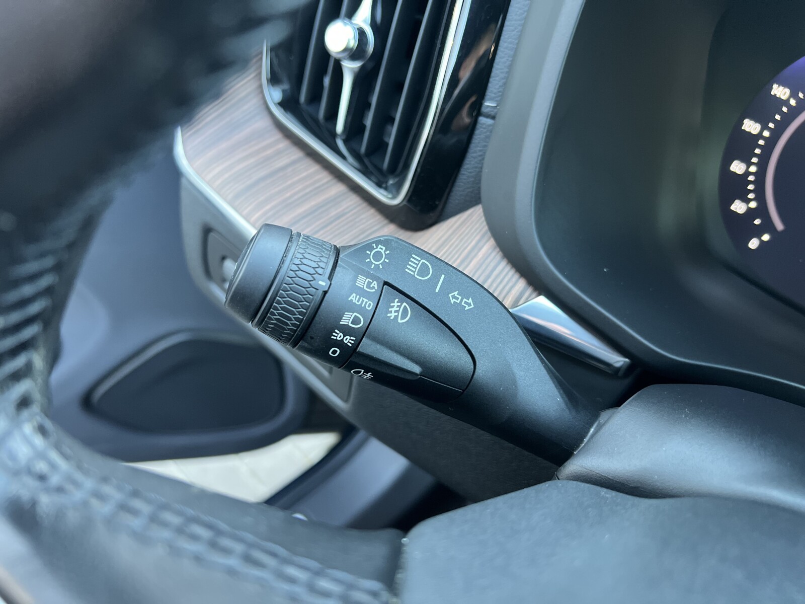 Volvo XC 60 - zdjęcie 12