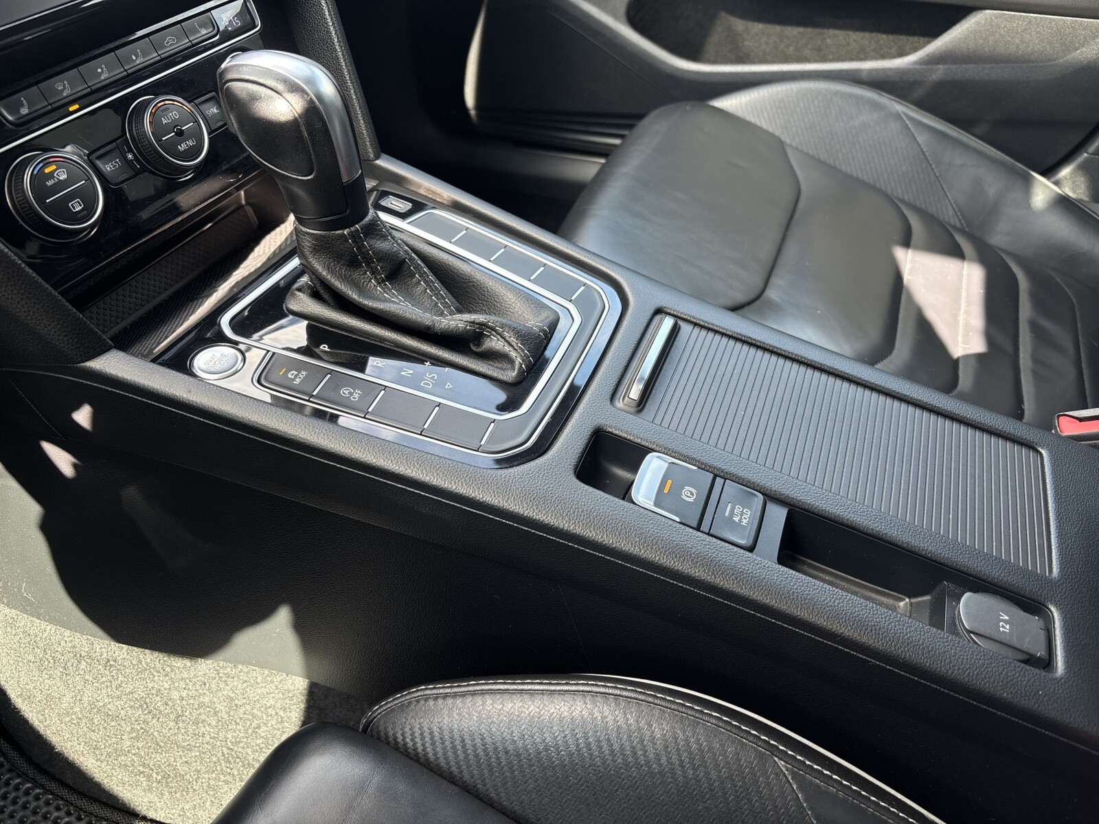 Volkswagen Arteon - zdjęcie 20