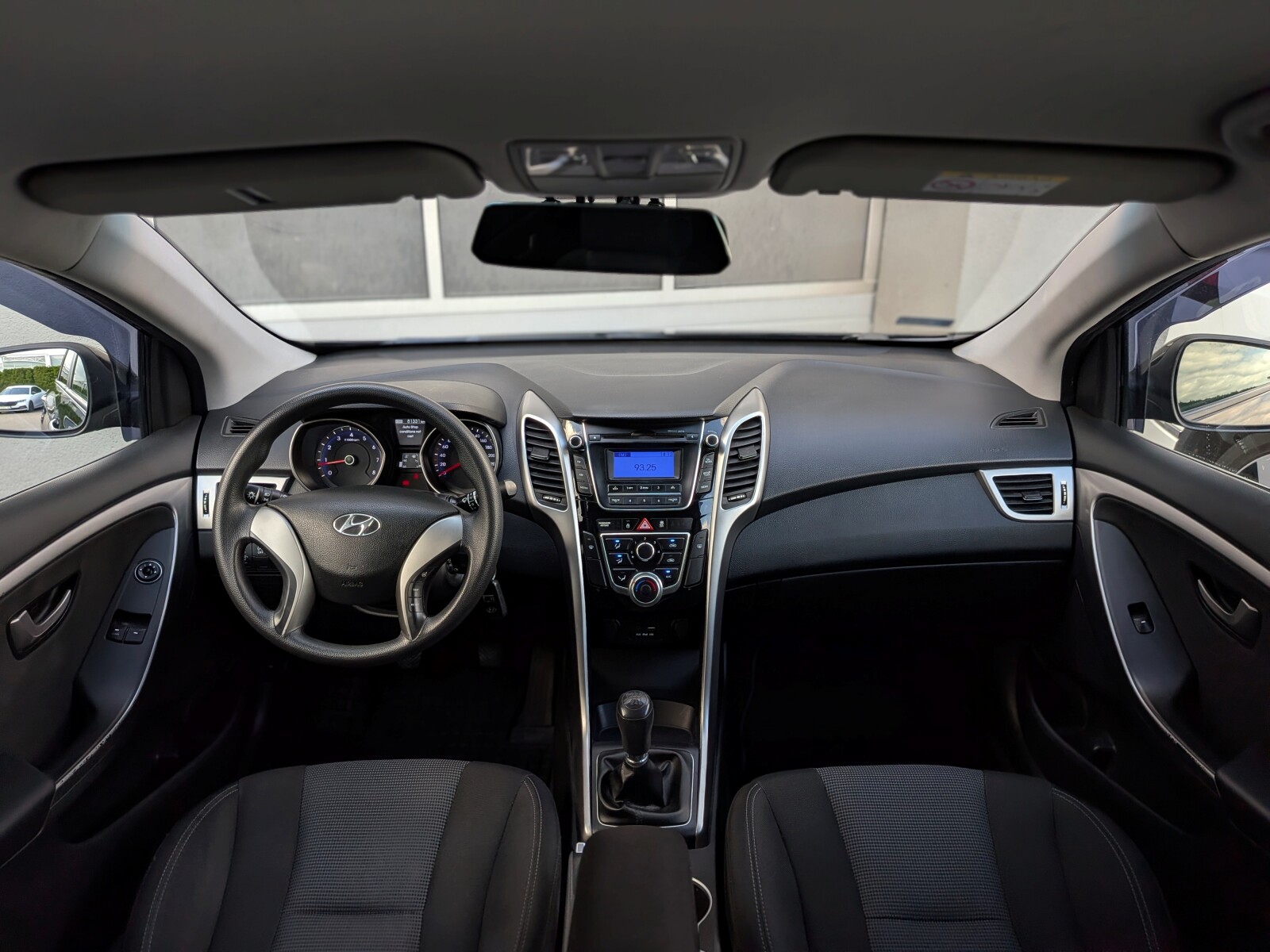 Hyundai i30 - zdjęcie 15