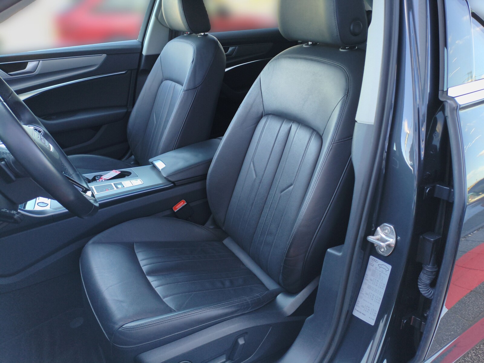 Audi A6 Avant - zdjęcie 9