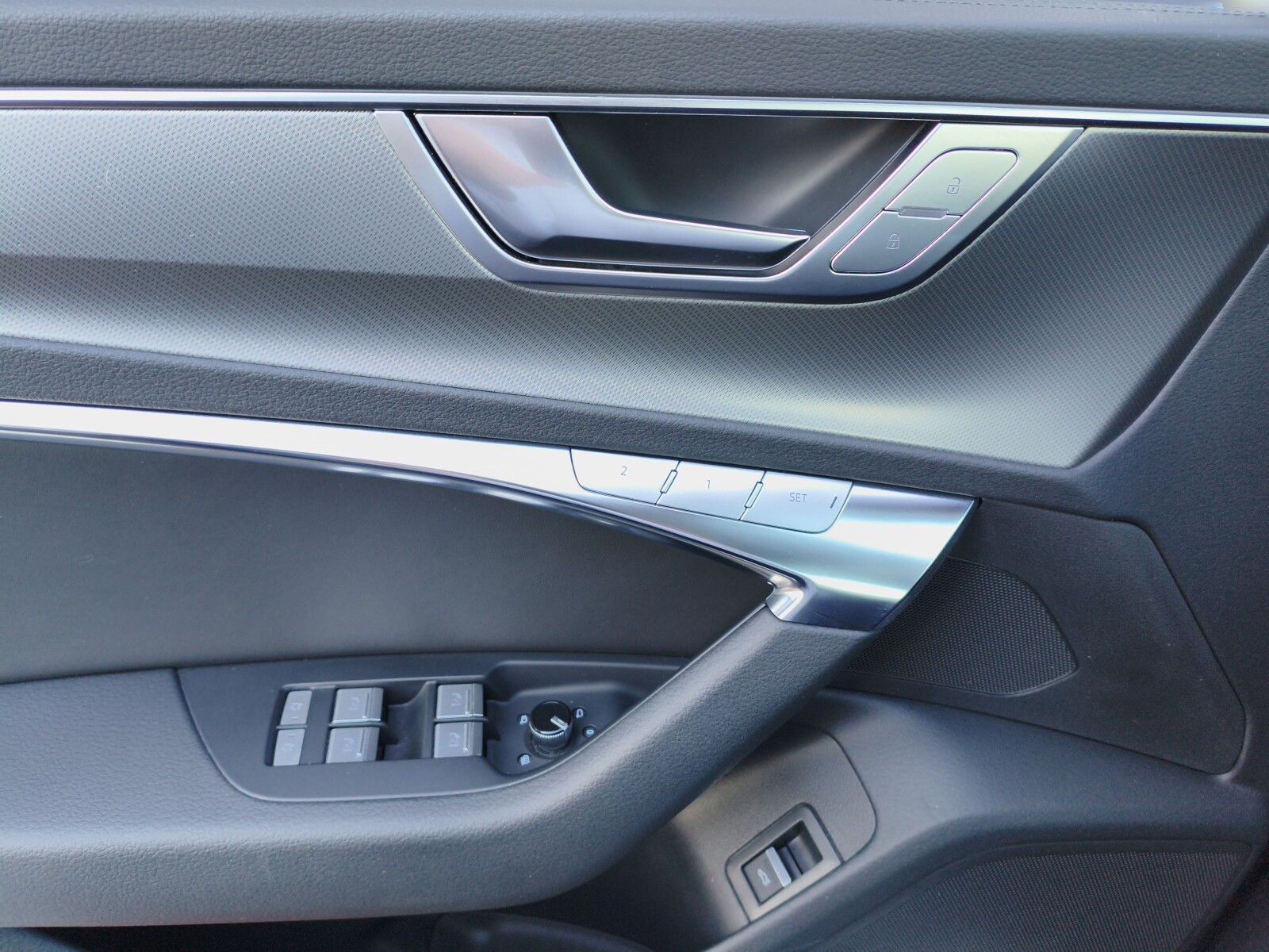 Audi A6 Avant - zdjęcie 27