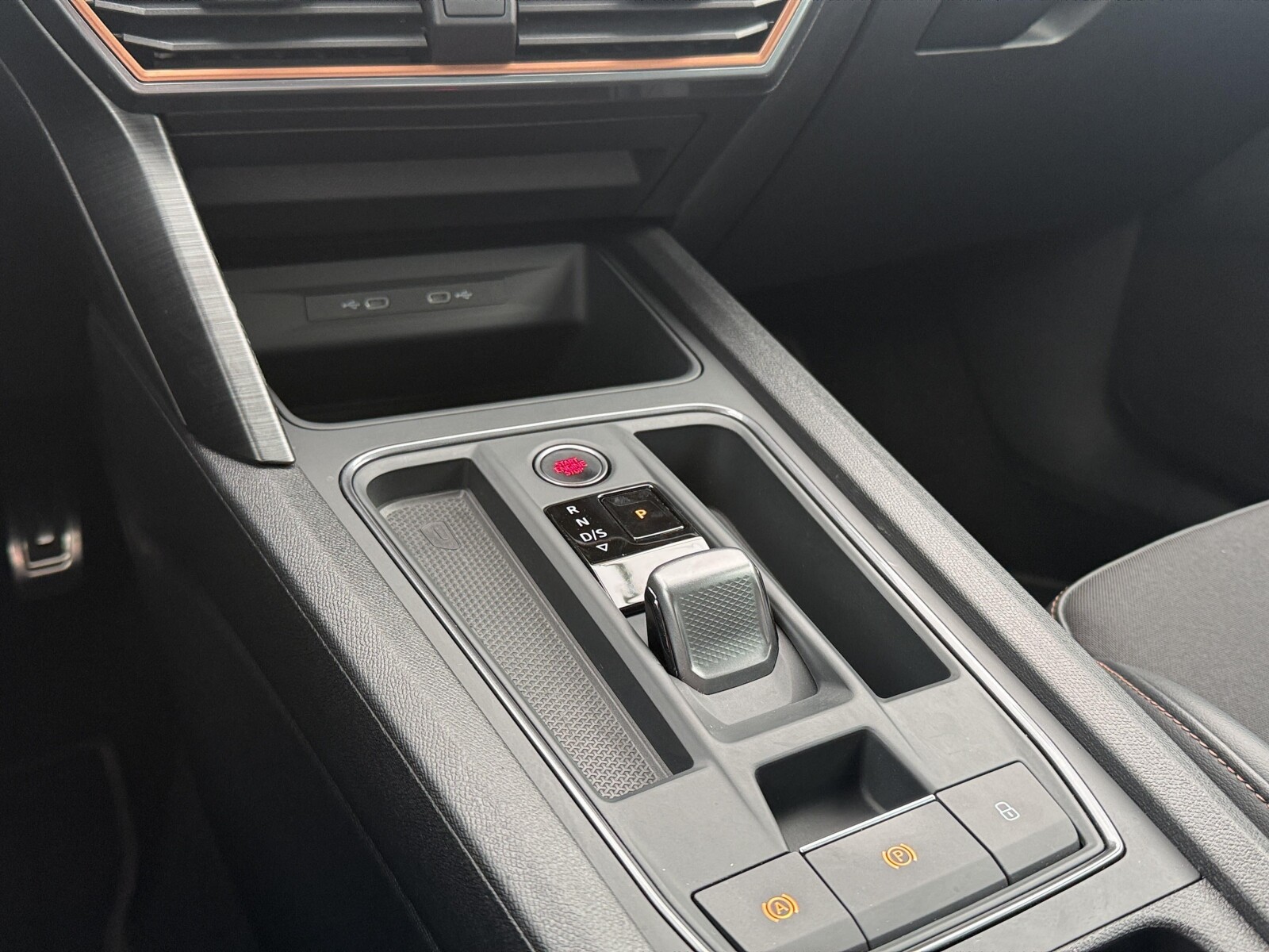 Cupra Formentor - zdjęcie 25