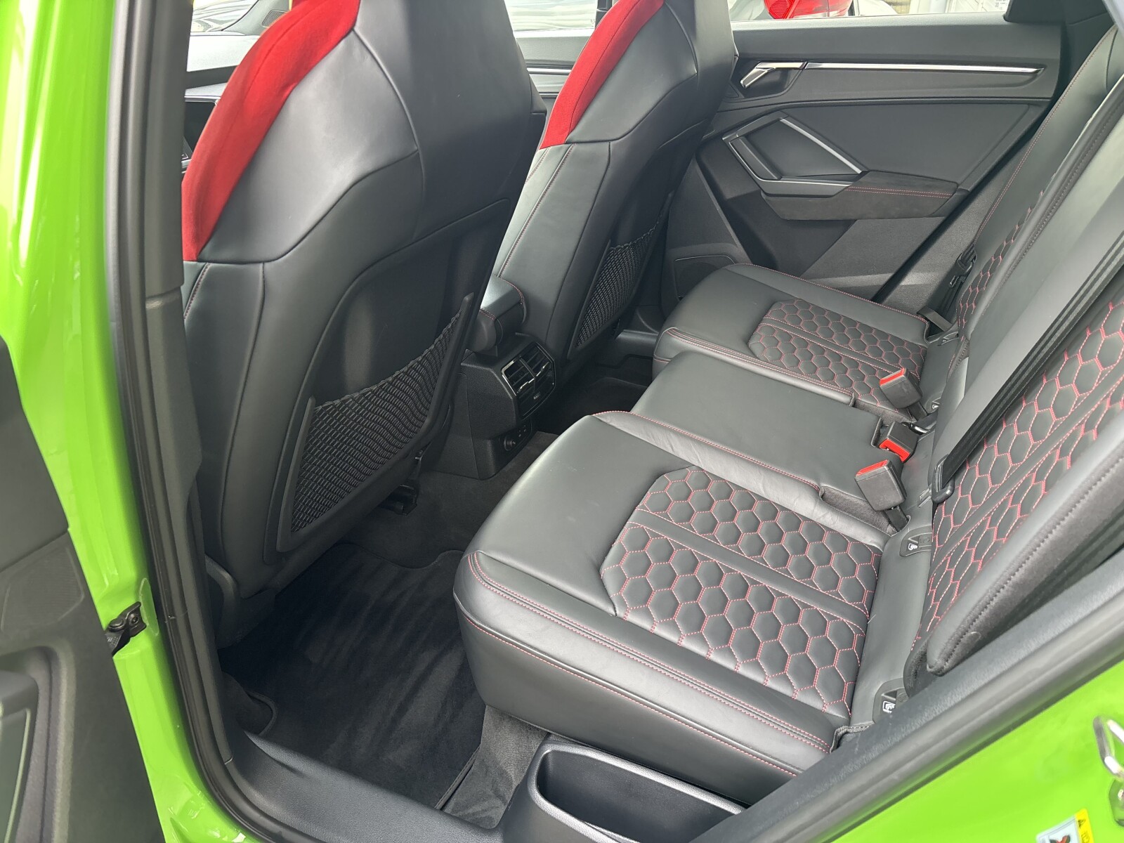 Audi RS Q3 Sportback - zdjęcie 29