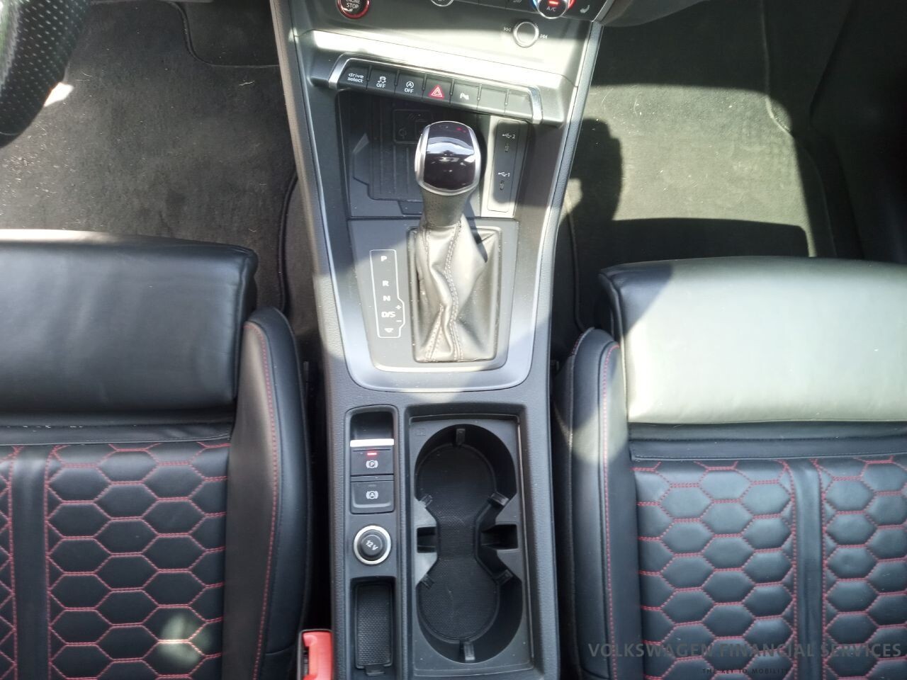 Audi RS Q3 Sportback - zdjęcie 9