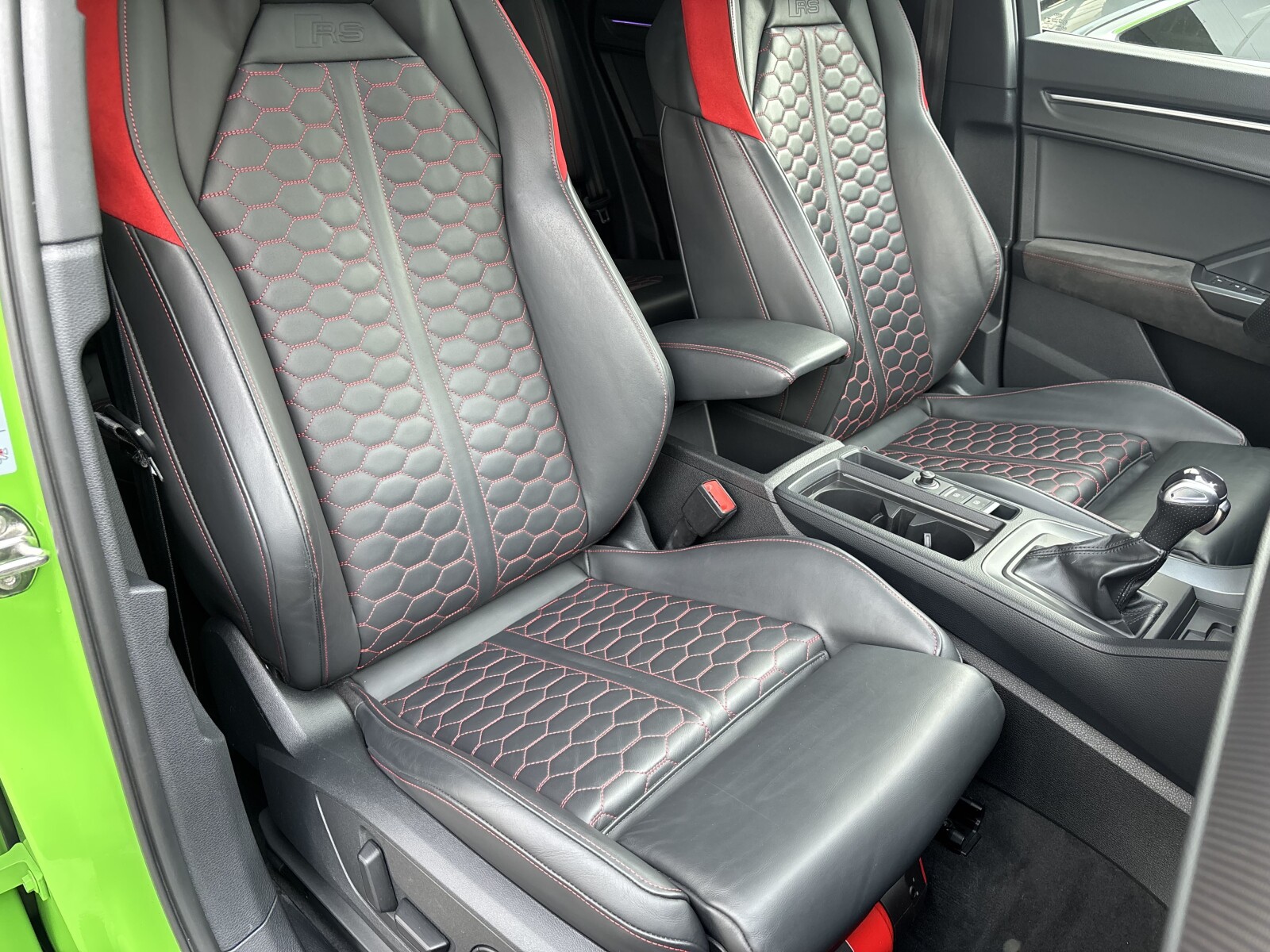 Audi RS Q3 Sportback - zdjęcie 35