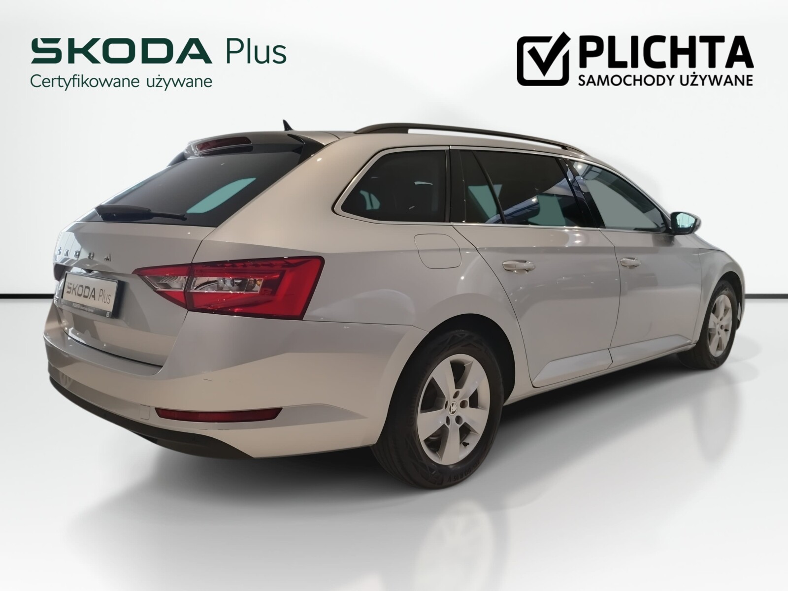 Škoda Superb Combi - zdjęcie 5