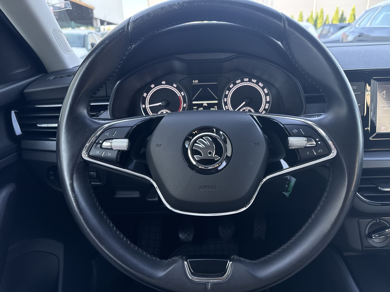 Škoda Scala - zdjęcie 17