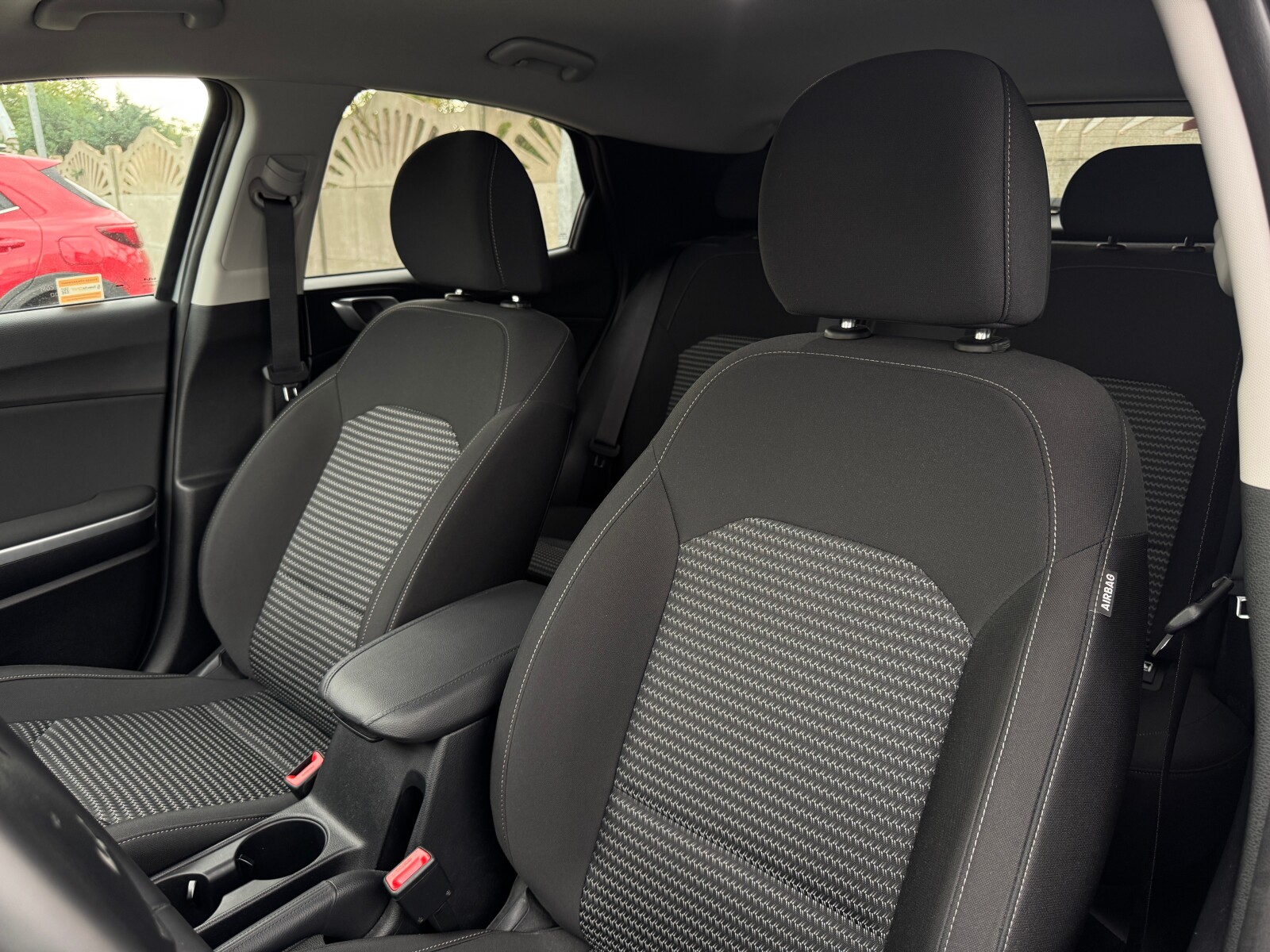 Kia XCeed - zdjęcie 10