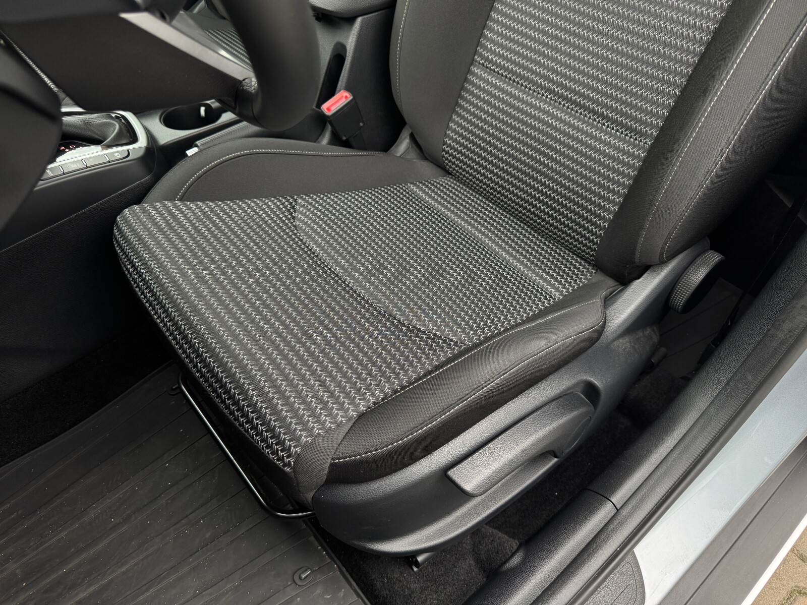 Kia XCeed - zdjęcie 11