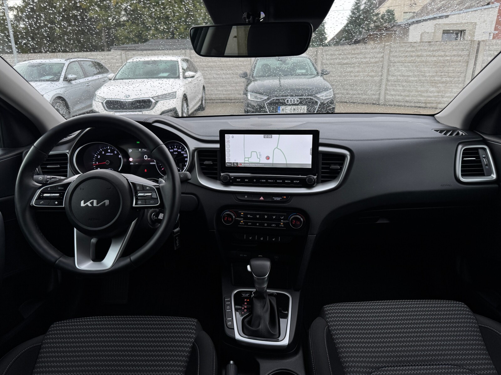 Kia XCeed - zdjęcie 19
