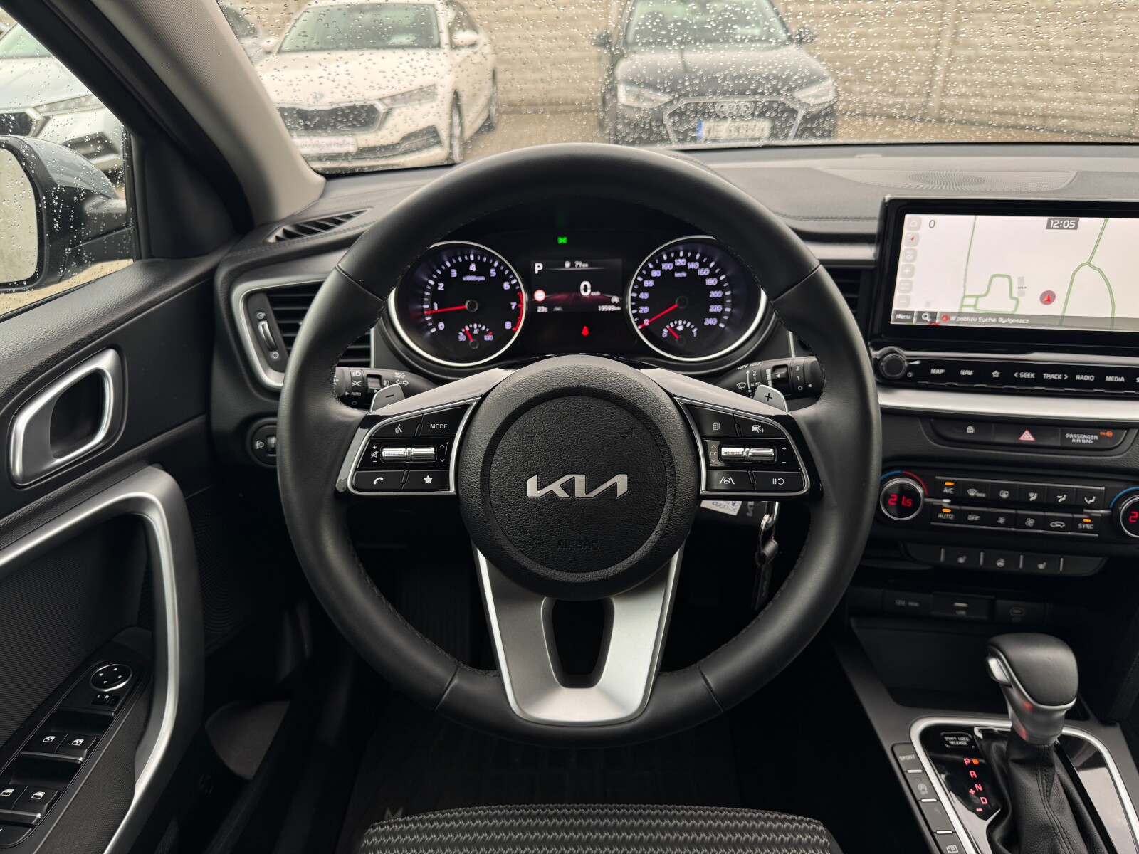 Kia XCeed - zdjęcie 20