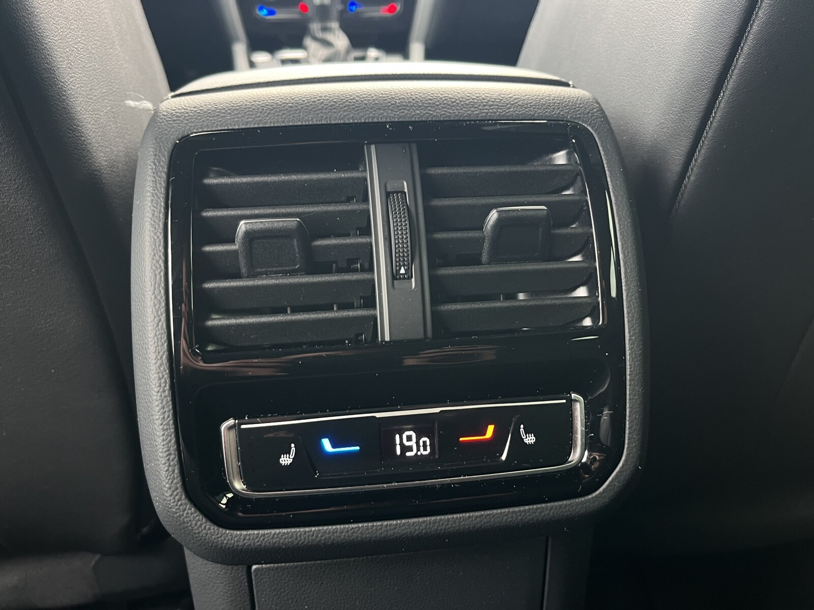 Volkswagen Arteon Shooting Brake - zdjęcie 15