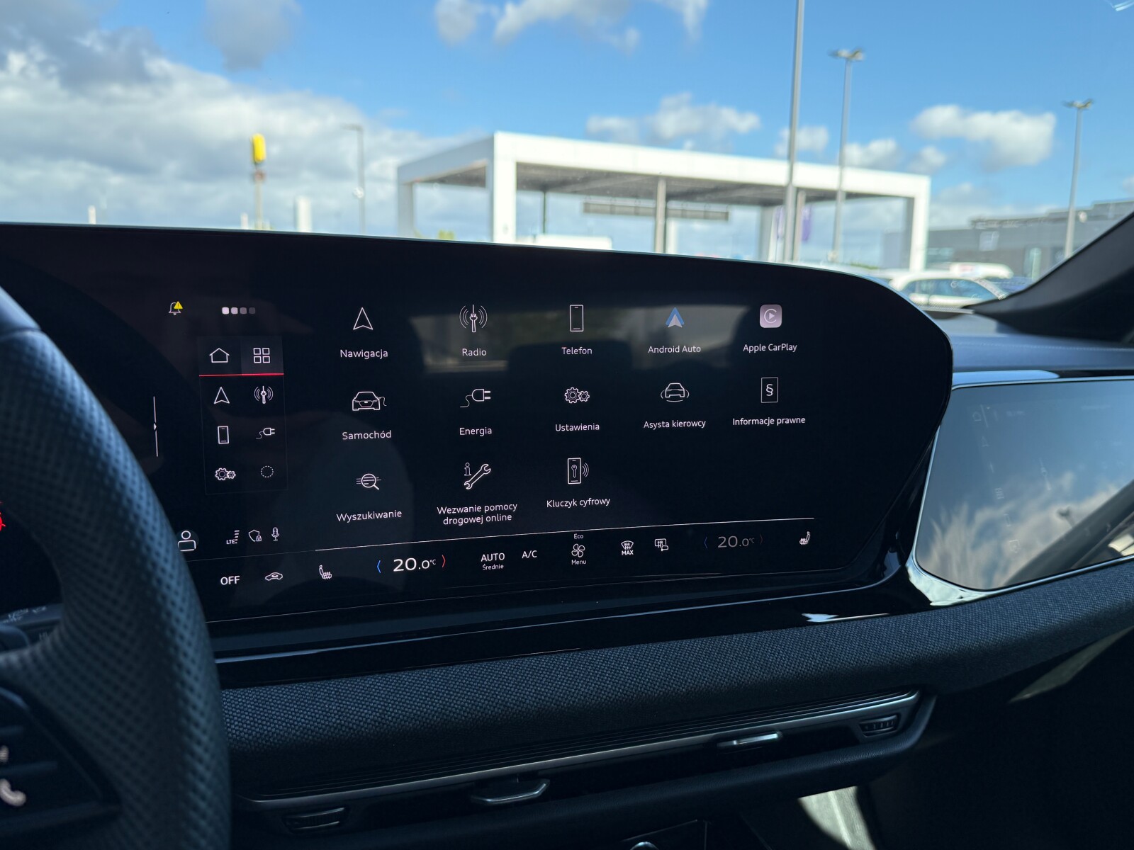 Audi A6 Avant e-hybrid - zdjęcie 29
