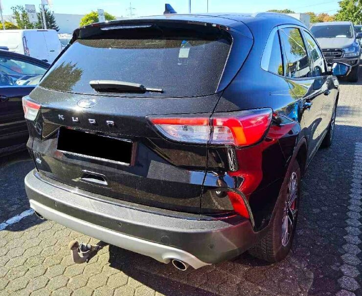 Ford Kuga - zdjęcie 2