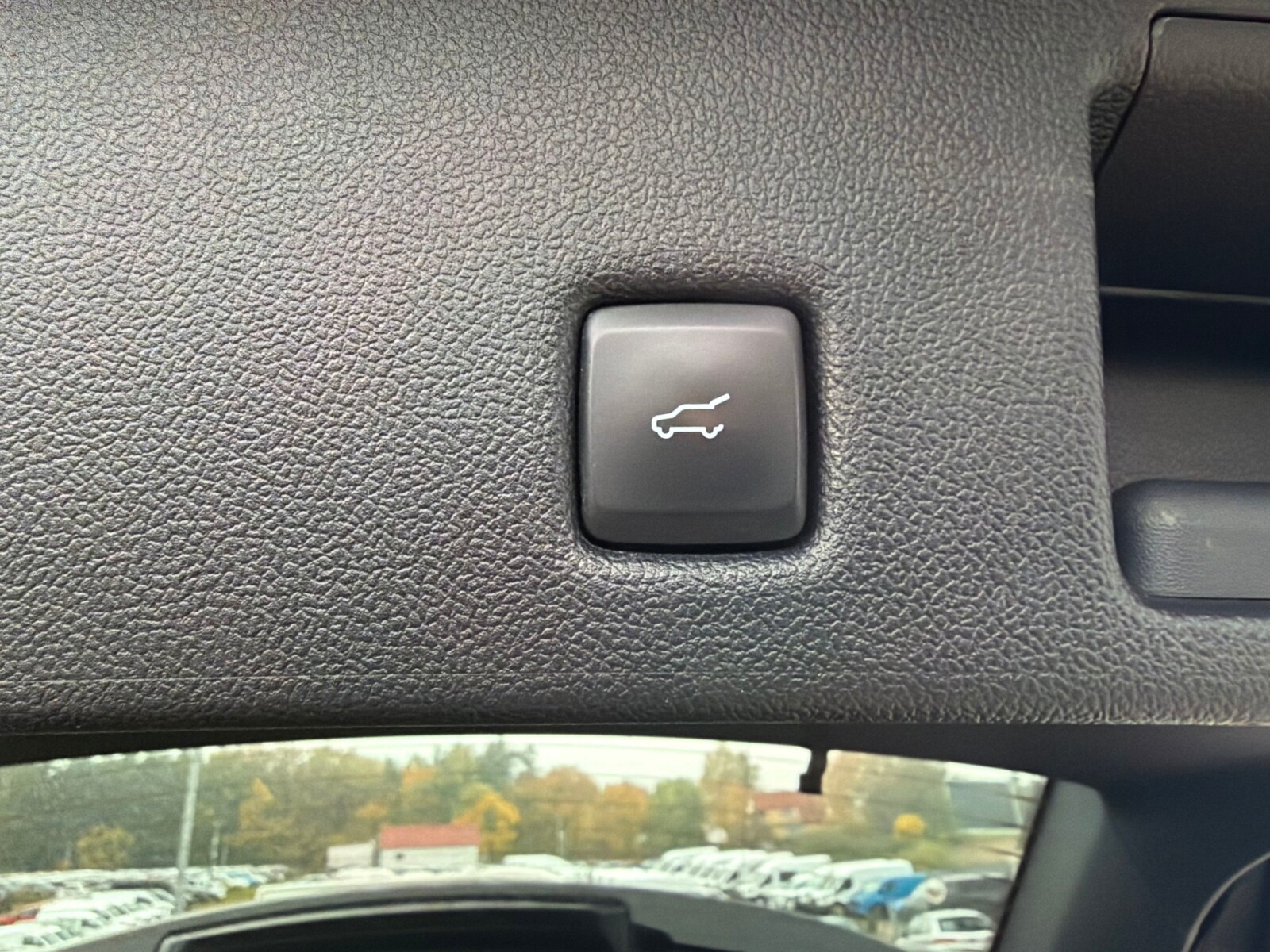 Ford Kuga - zdjęcie 13