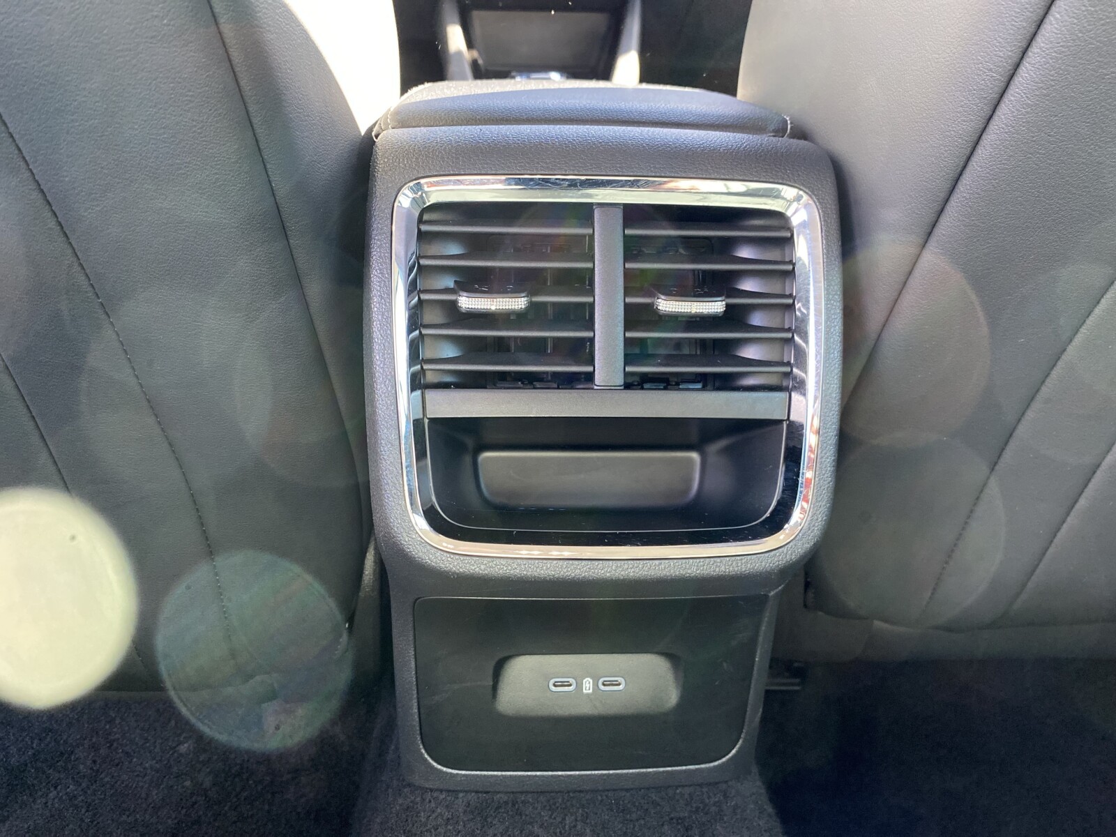 Škoda Octavia Combi - zdjęcie 11