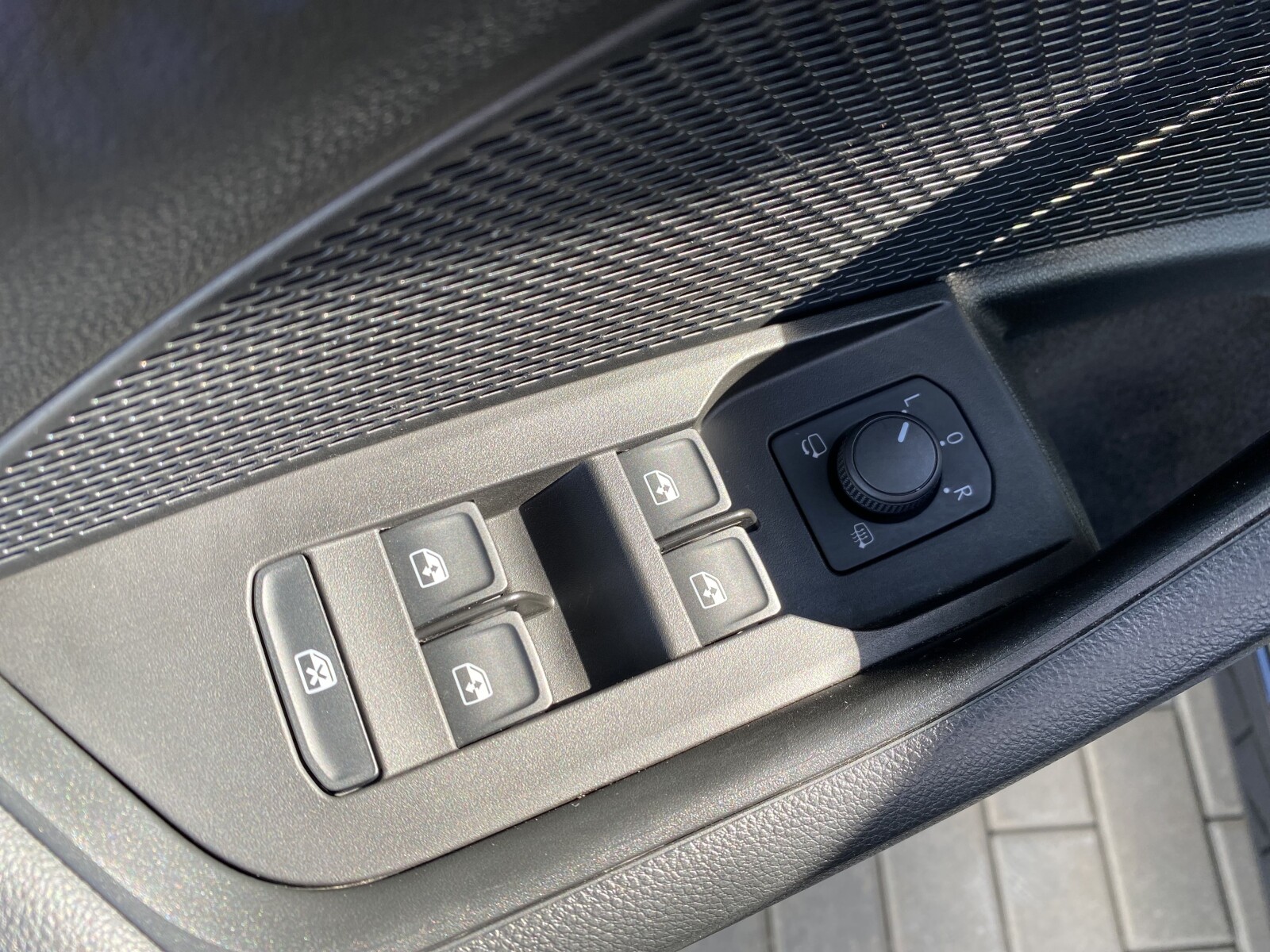 Škoda Octavia Combi - zdjęcie 18