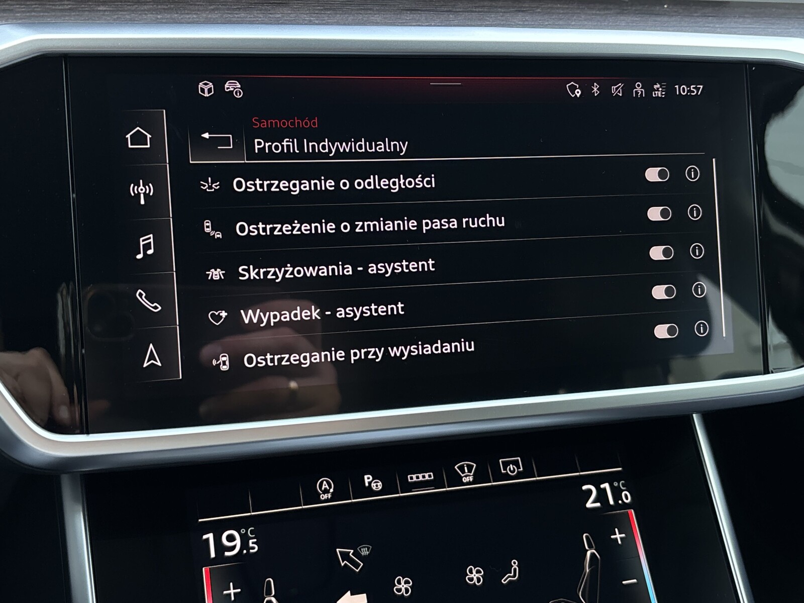 Audi A6 Avant - zdjęcie 28