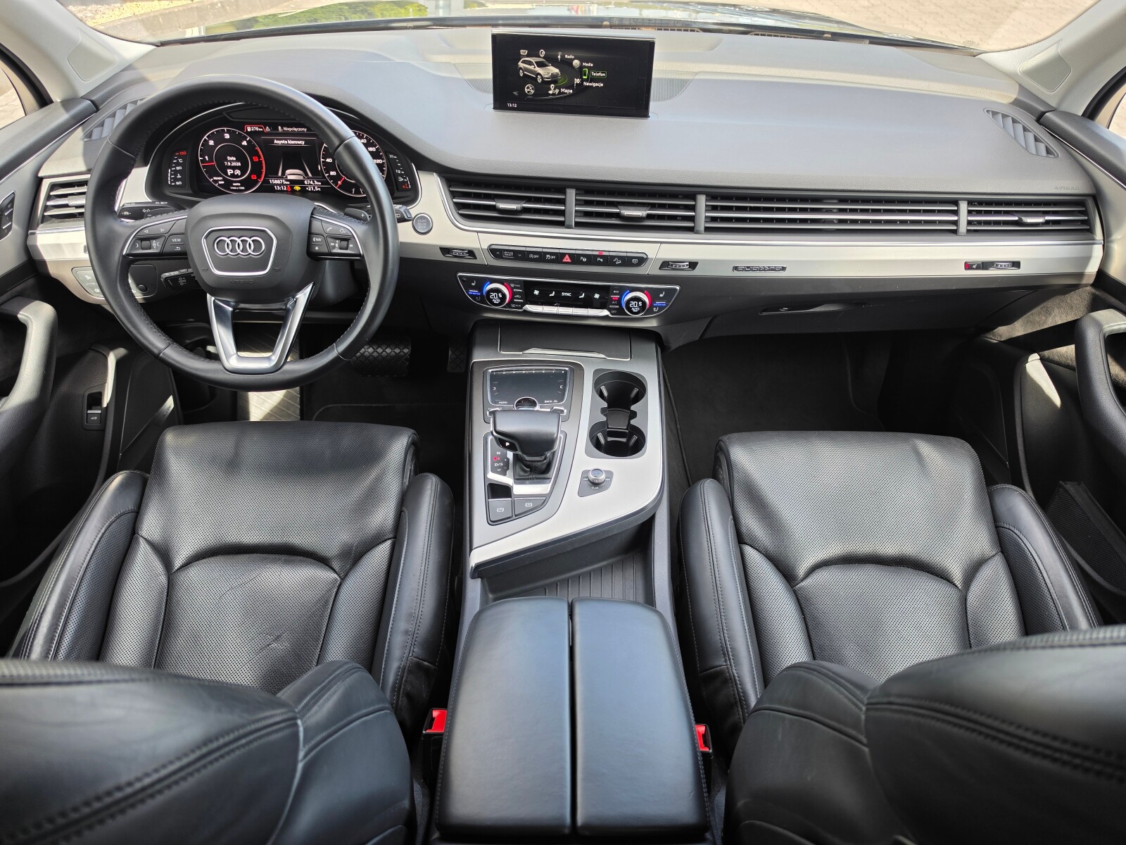 Audi Q7 - zdjęcie 16