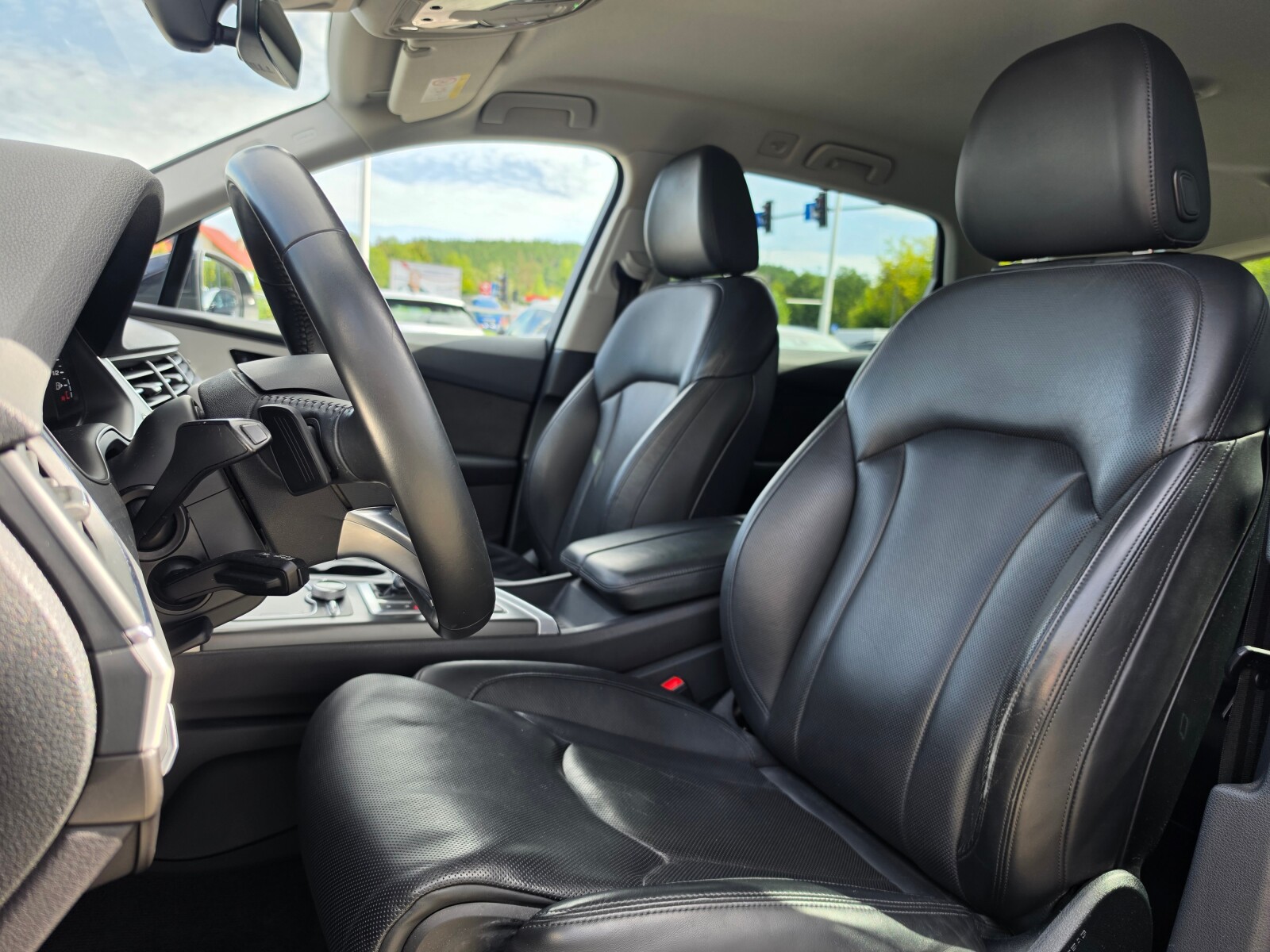 Audi Q7 - zdjęcie 24