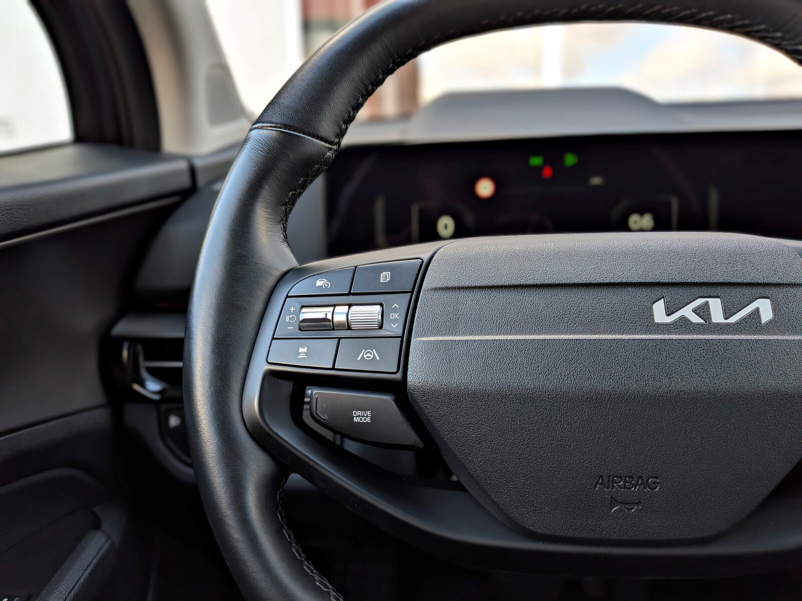 Kia Sportage - zdjęcie 23