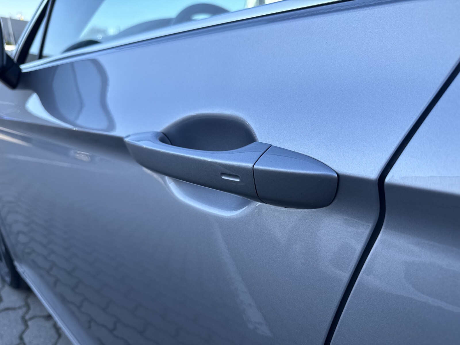 Volkswagen Passat Variant - zdjęcie 9