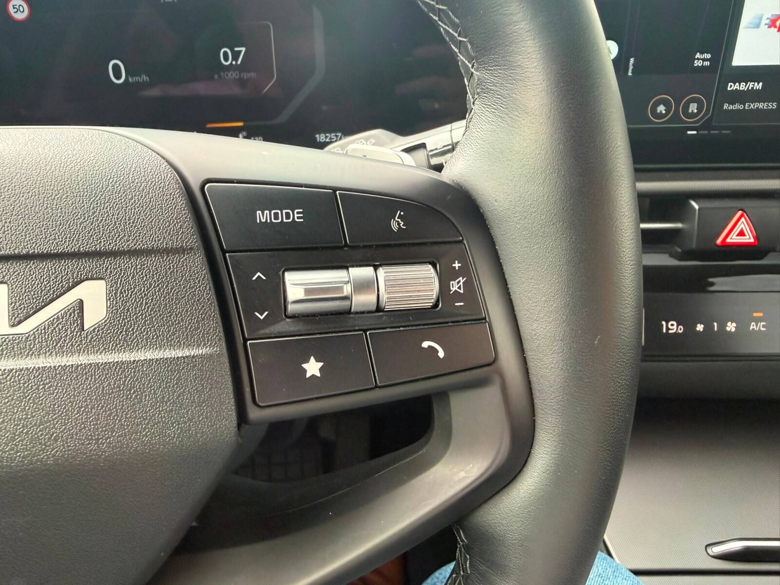 Kia Sportage - zdjęcie 21