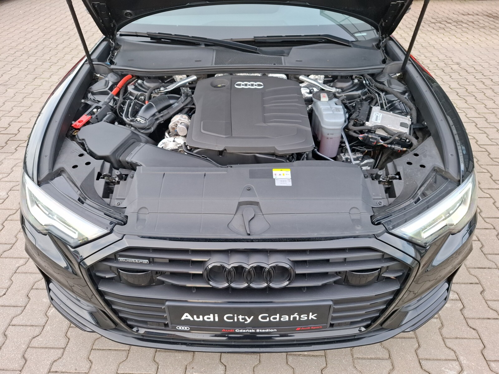 Audi A6 Avant - zdjęcie 11
