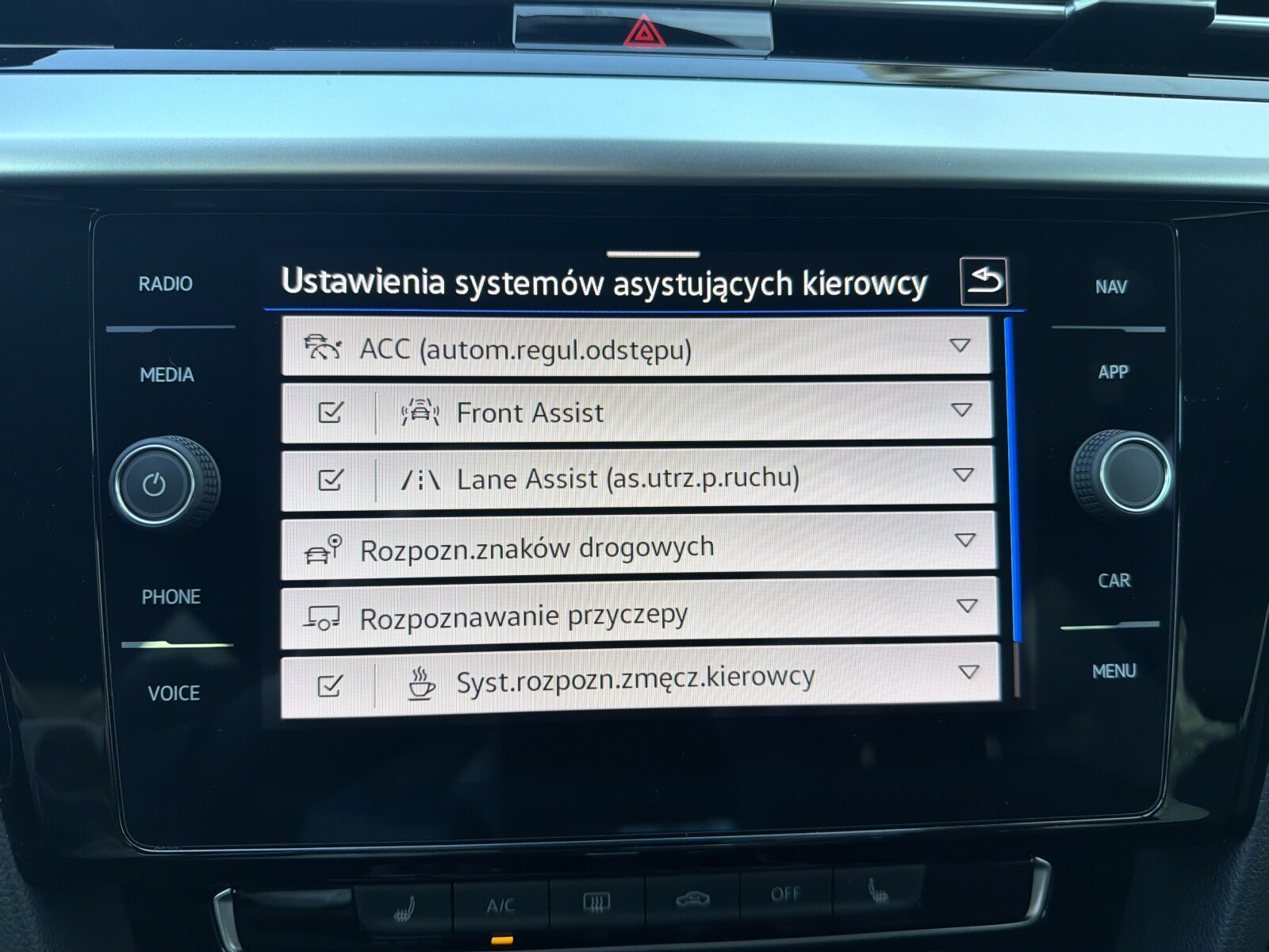 Volkswagen Arteon Shooting Brake - zdjęcie 31