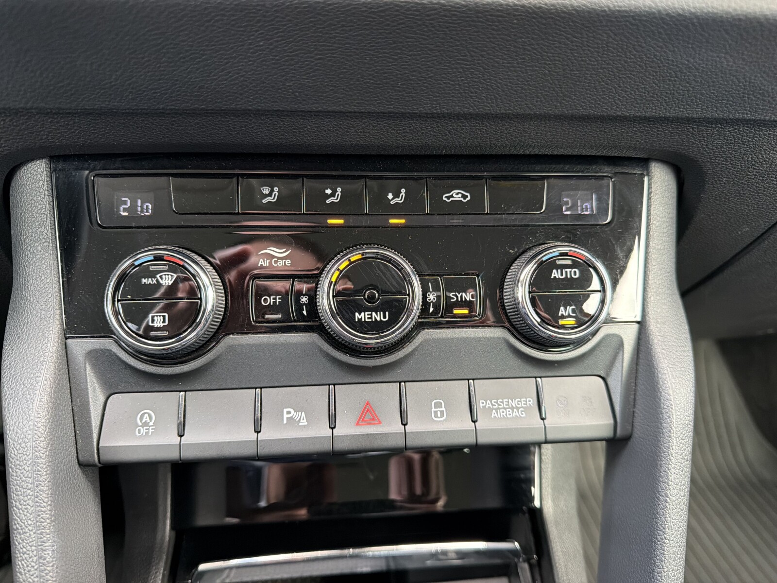 Škoda Karoq - zdjęcie 24