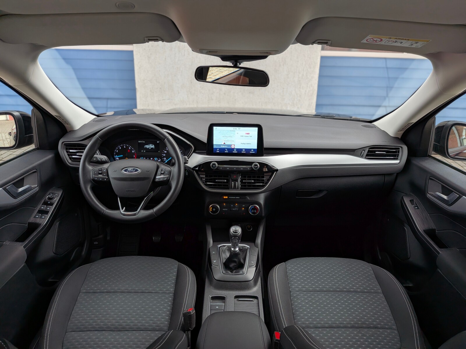 Ford Kuga - zdjęcie 17