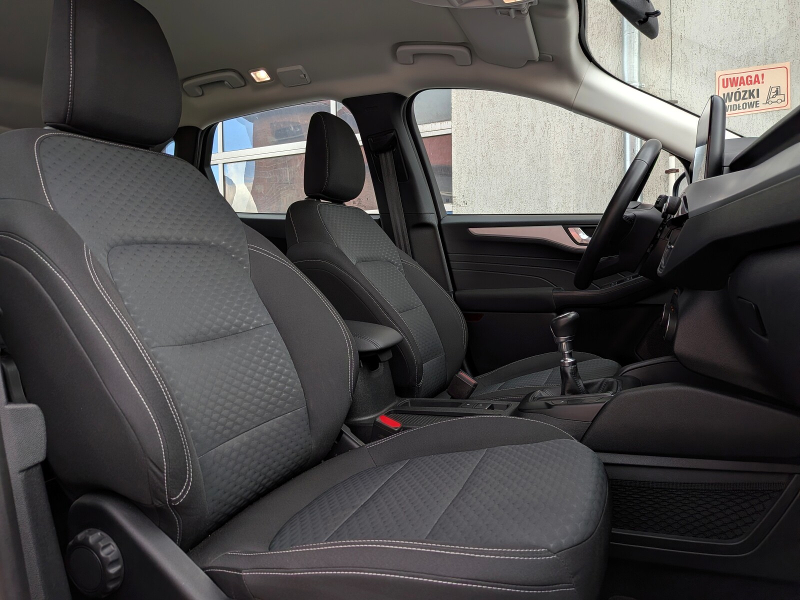Ford Kuga - zdjęcie 11