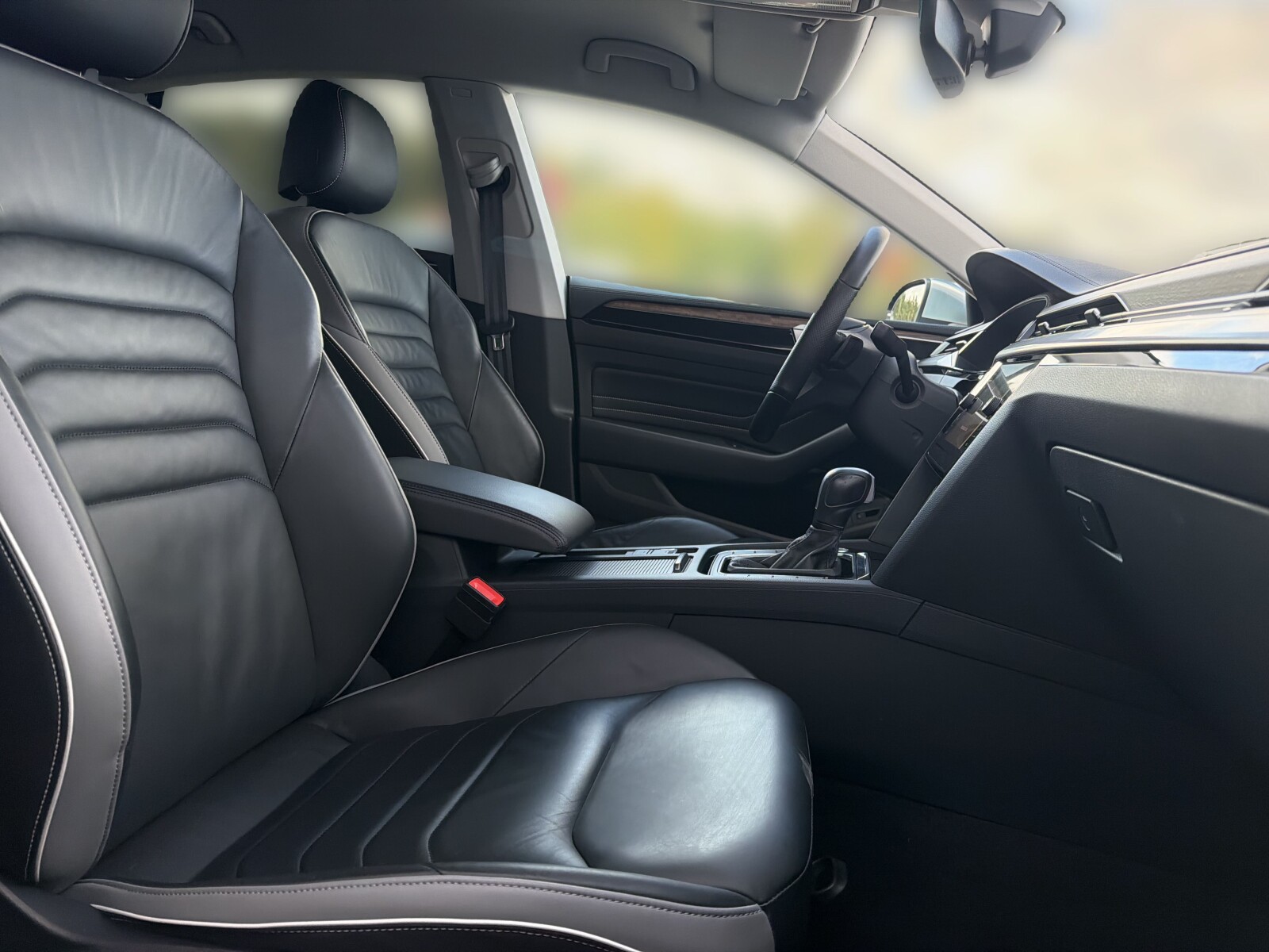 Volkswagen Arteon - zdjęcie 19