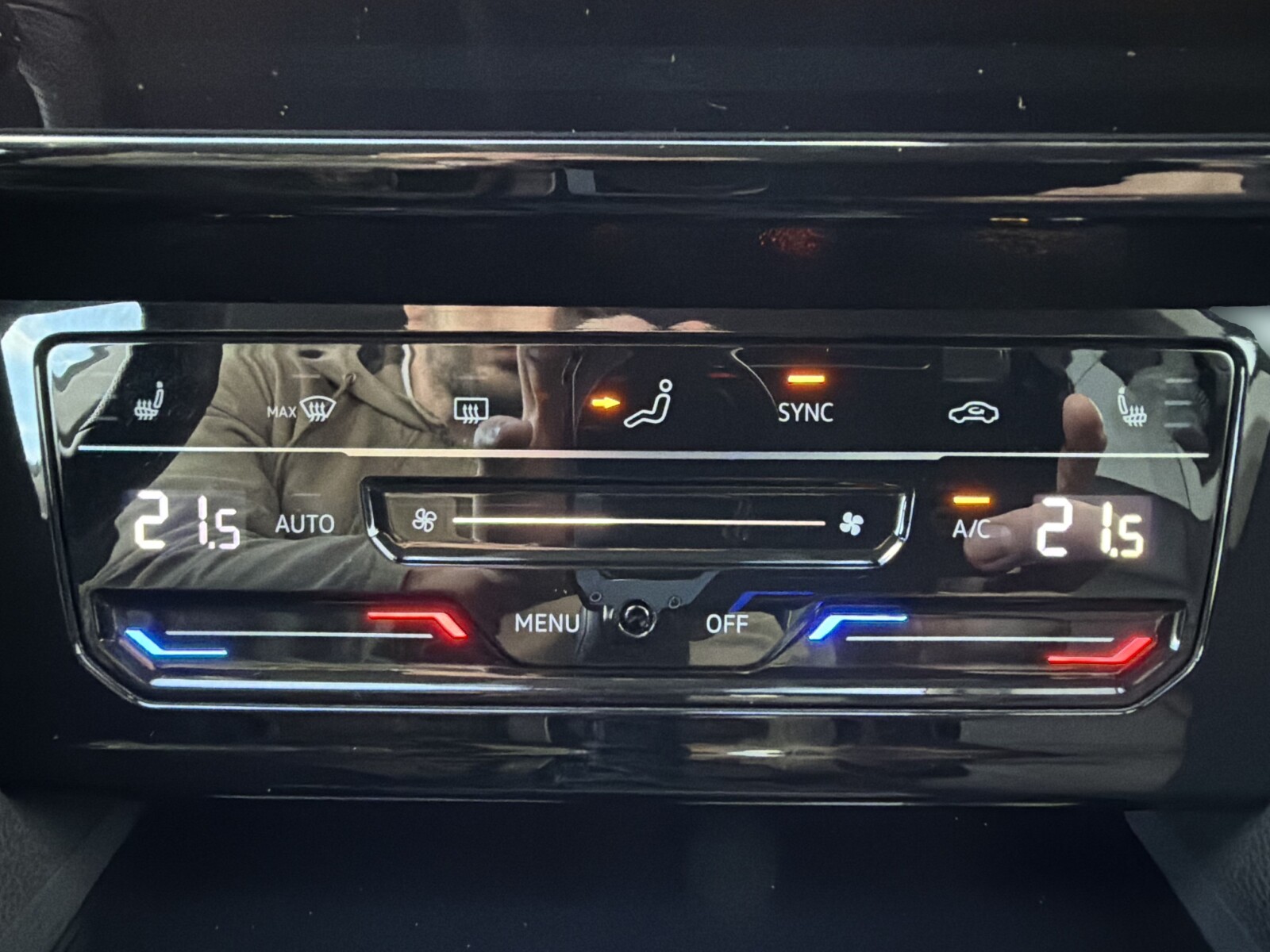 Volkswagen Arteon - zdjęcie 27