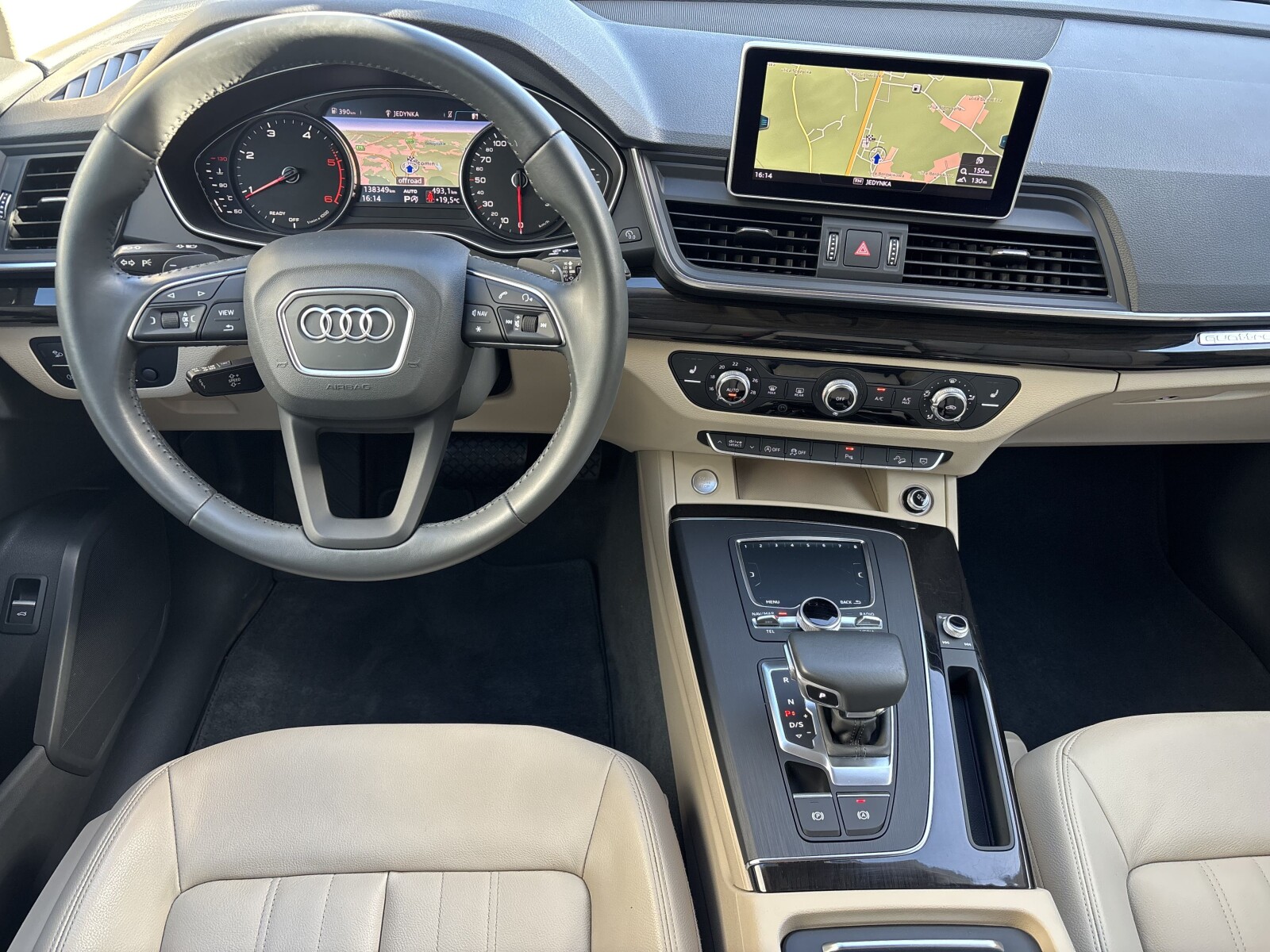 Audi Q5 - zdjęcie 10