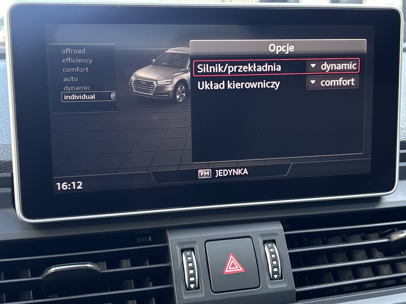 Audi Q5 - zdjęcie 22