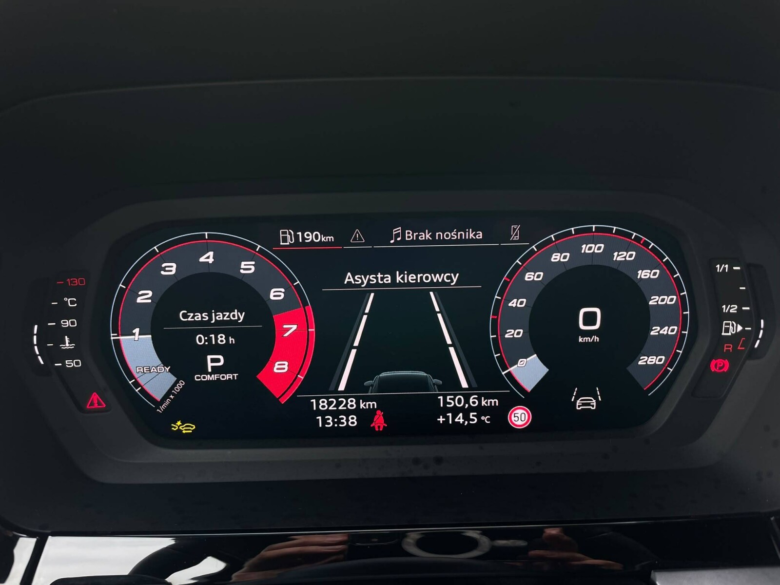 Audi A3 Sportback - zdjęcie 24