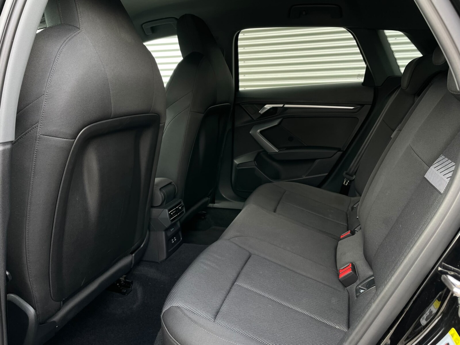 Audi A3 Sportback - zdjęcie 11