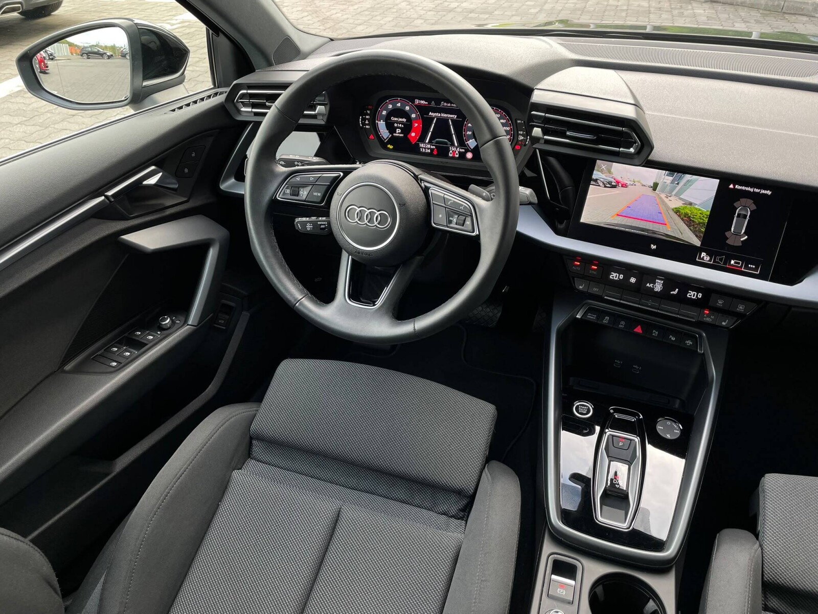 Audi A3 Sportback - zdjęcie 13