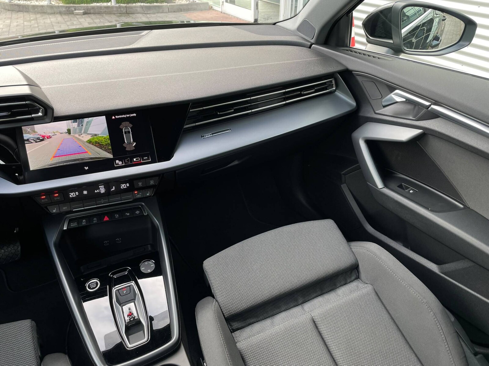 Audi A3 Sportback - zdjęcie 15
