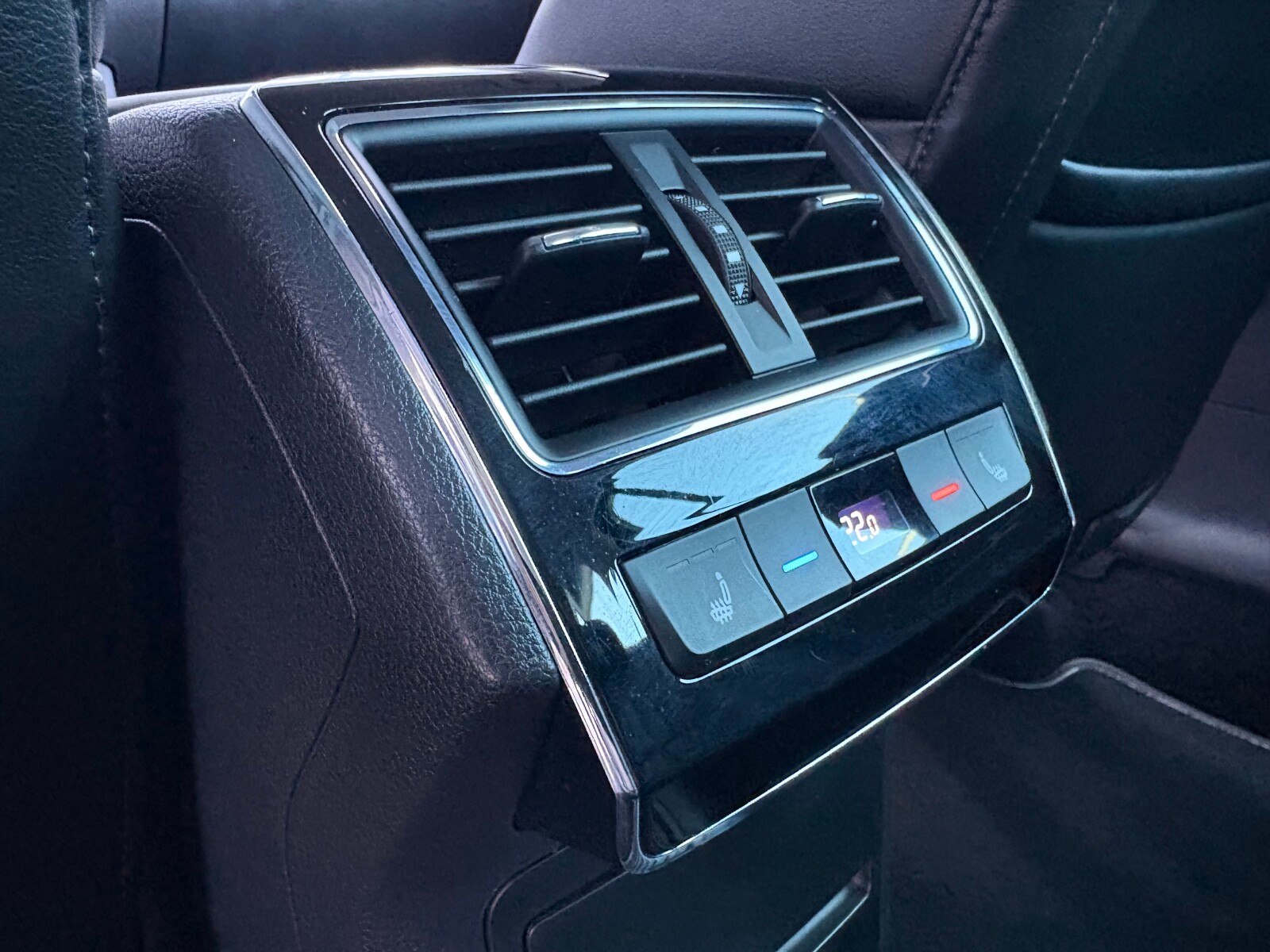 Škoda Superb Combi - zdjęcie 14