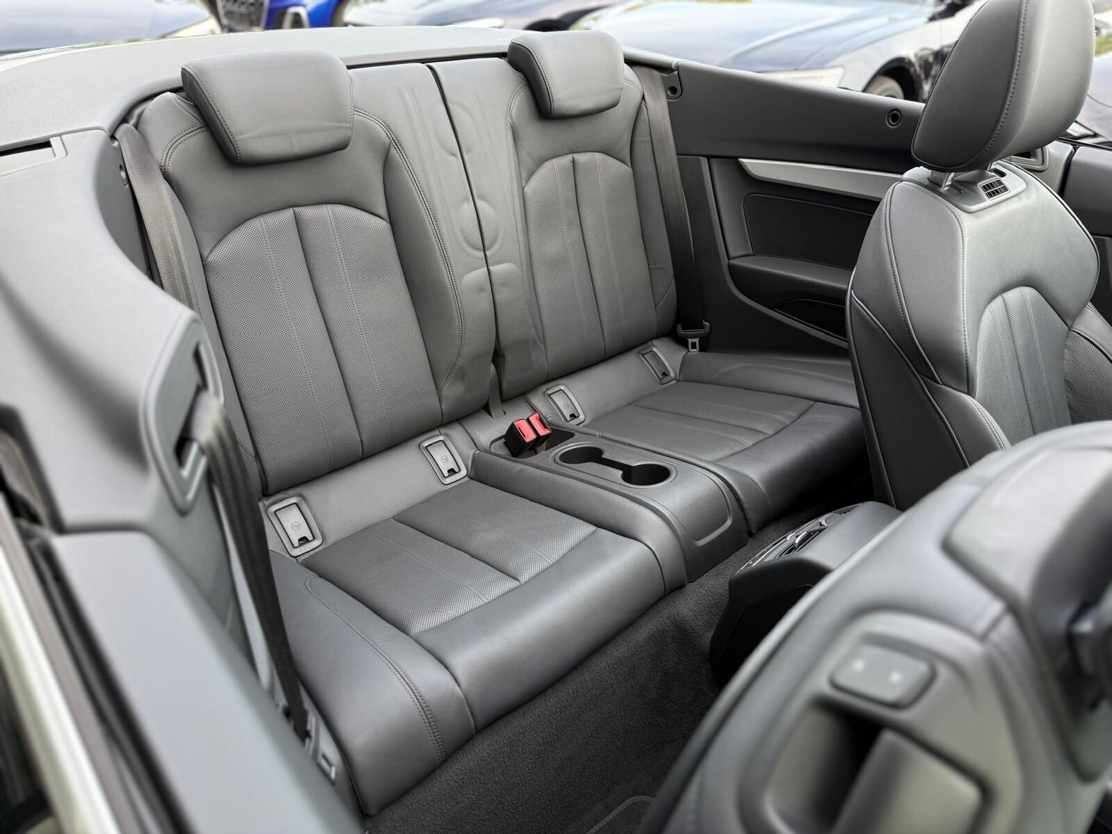 Audi A5 Cabrio - zdjęcie 24