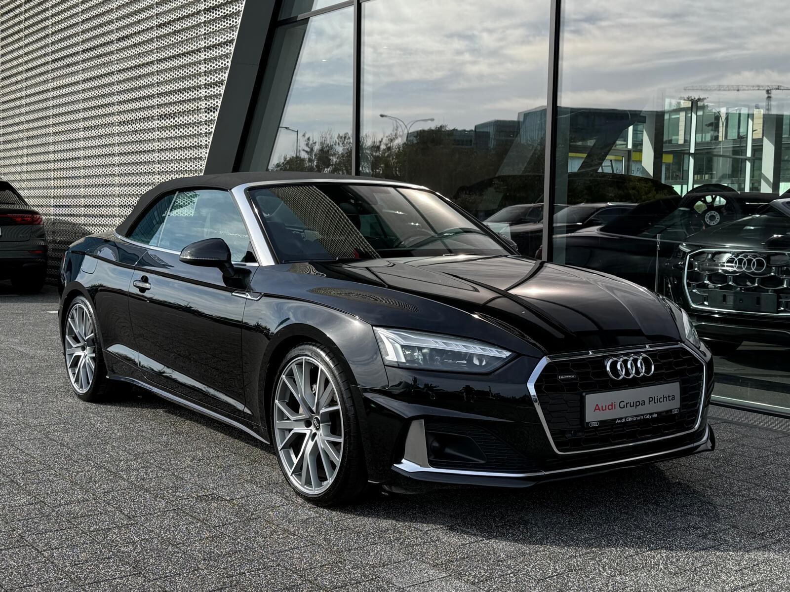 Audi A5 Cabrio - zdjęcie 14