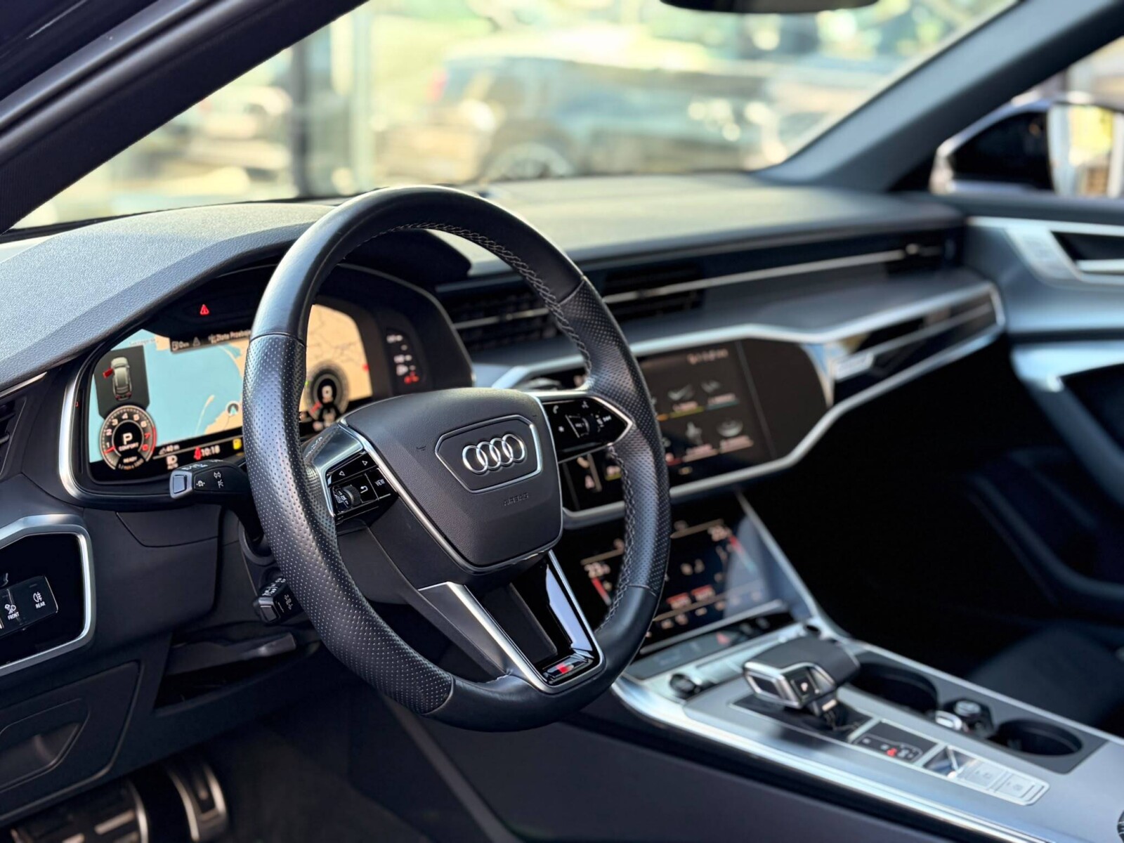 Audi A6 Avant - zdjęcie 17
